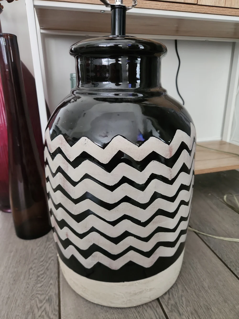Rare Currey & Company Large Ceramic Black and White Table Lamp